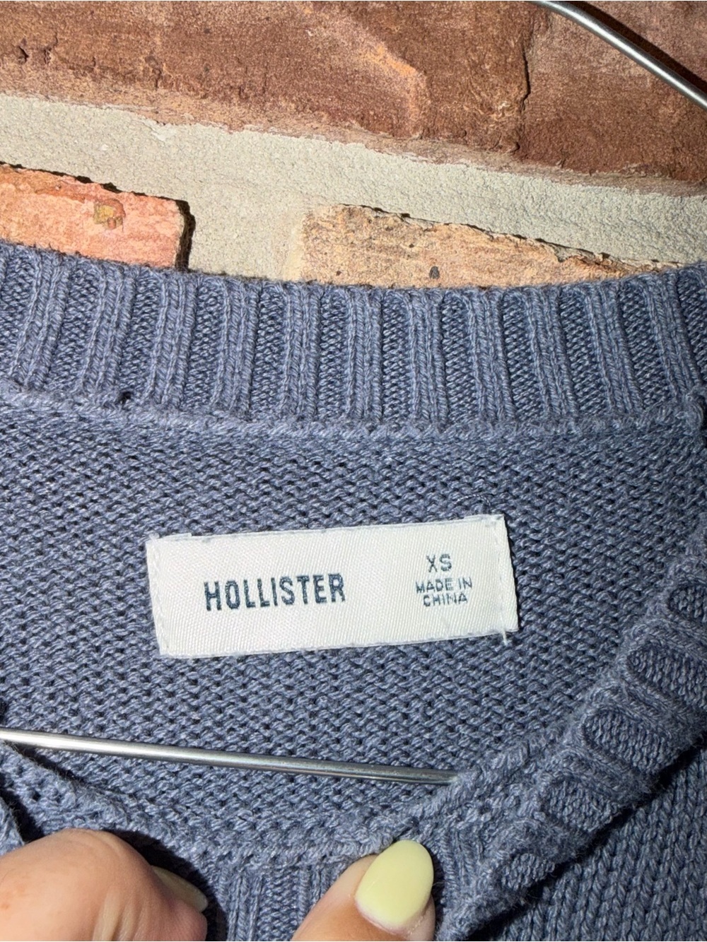 Hollister Puppy Flag Sweater size XS - Picture 4 of 5